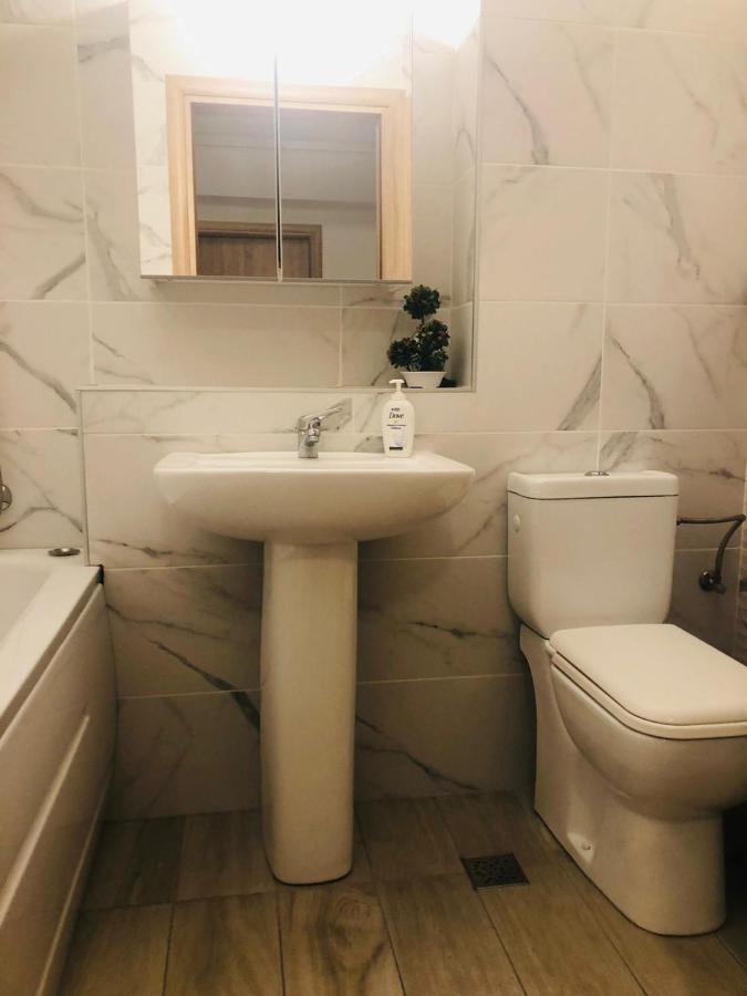 Alex Mnl Lux Apartment 2 Free Parking Букурещ Екстериор снимка